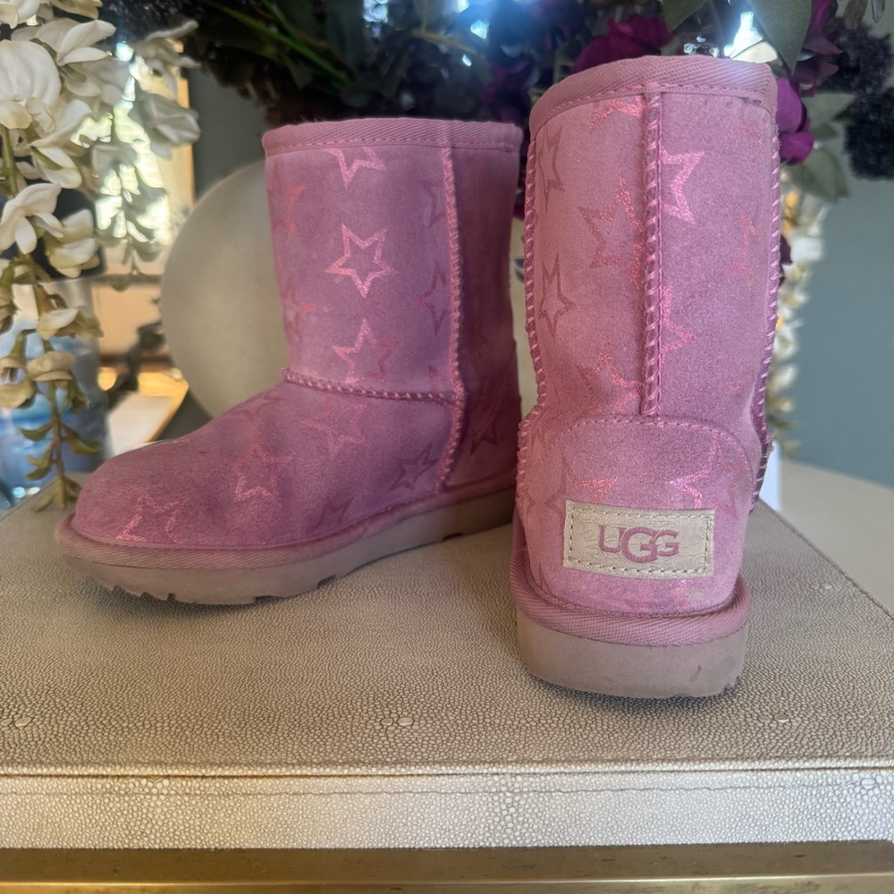 SOLD: UGG Pink Starry Boots Girls Size 11